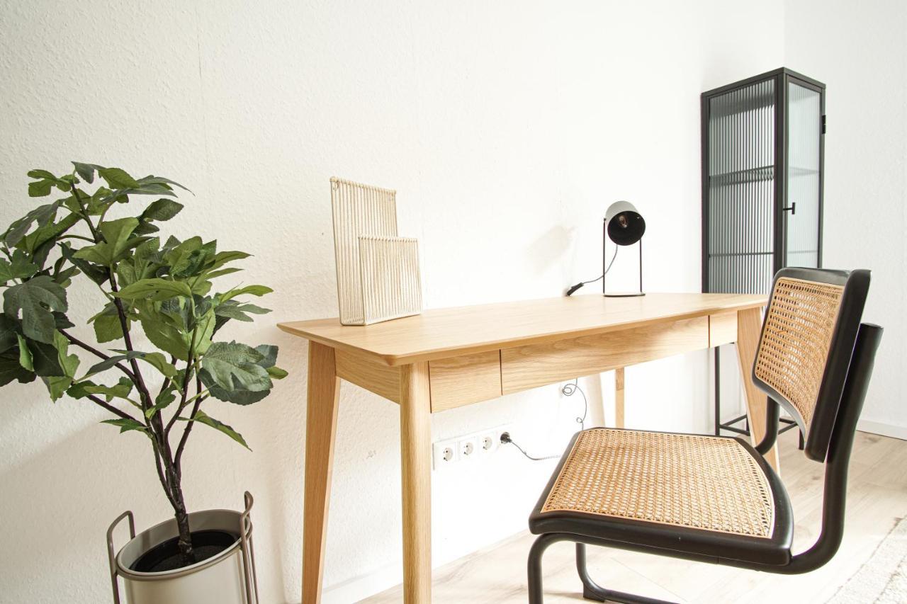 Homefy Feel-Good Apartment - Own Parking, Balcony And Garden Essen Ngoại thất bức ảnh