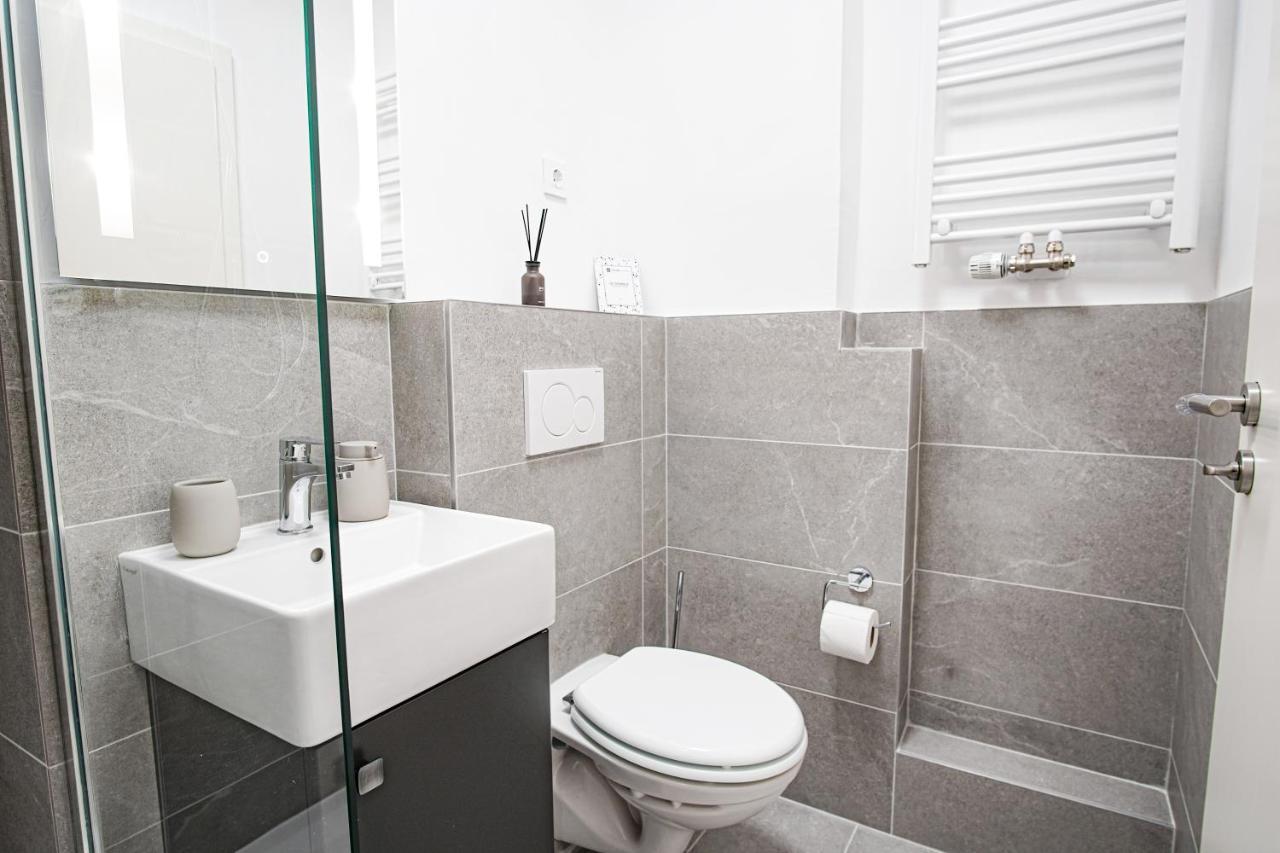 Homefy Feel-Good Apartment - Own Parking, Balcony And Garden Essen Ngoại thất bức ảnh