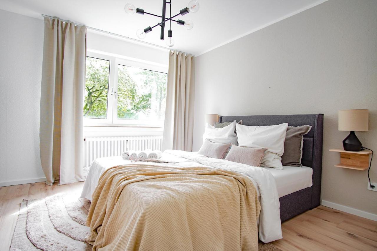 Homefy Feel-Good Apartment - Own Parking, Balcony And Garden Essen Ngoại thất bức ảnh